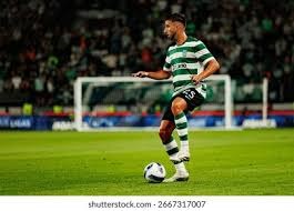 为减成本去年已裁员250人 曼联预计再炒约200人