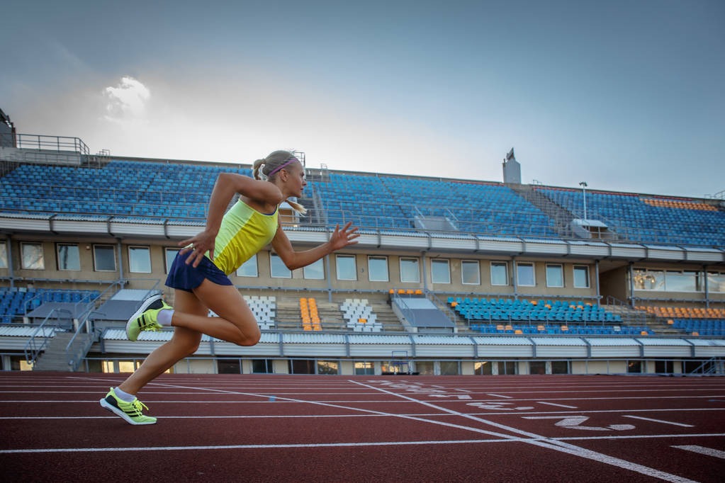 20岁零205天，伊尔迪兹成为尤文历史上最年轻的百场先生